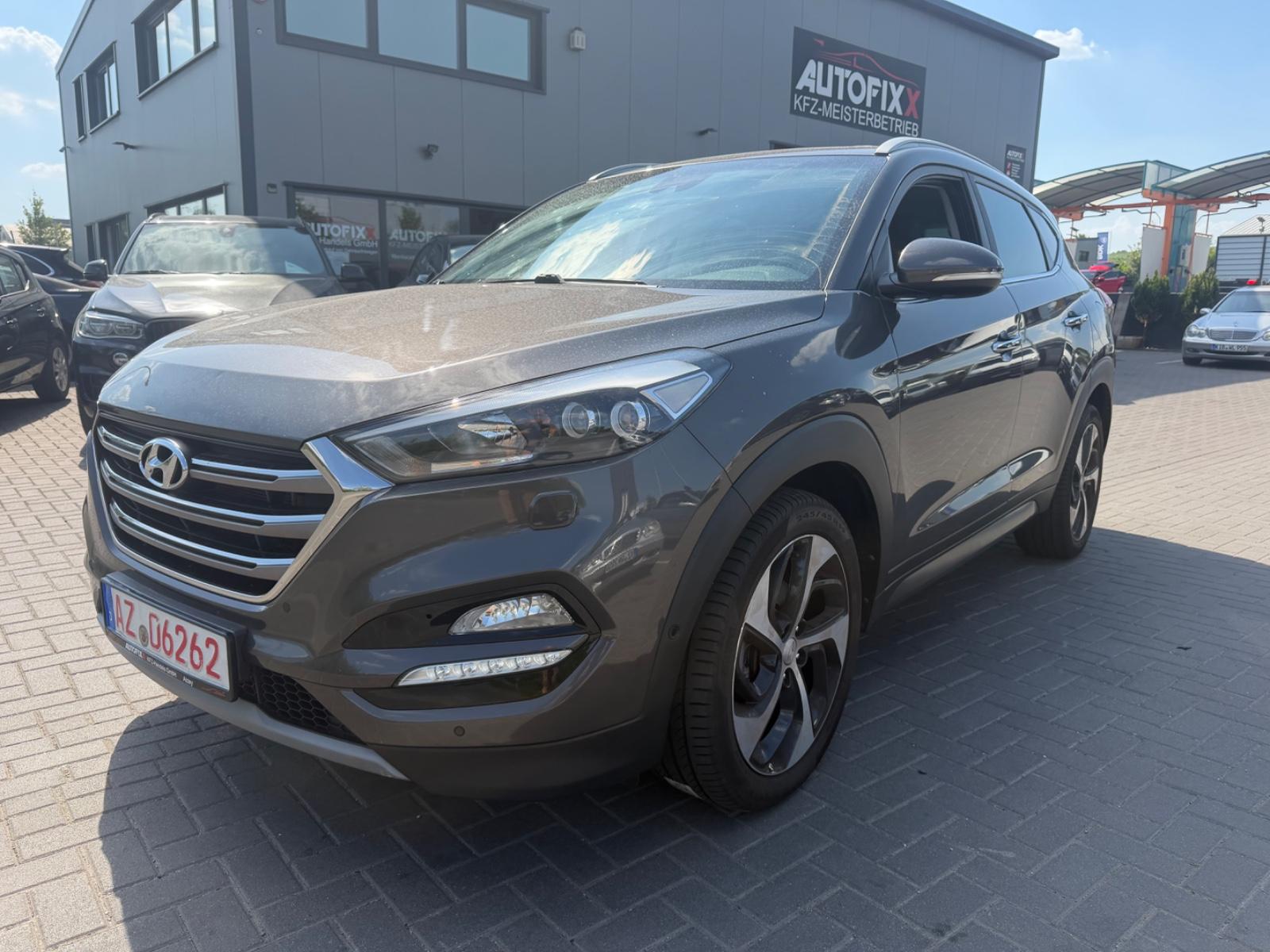 Hyundai Tucson blue Premium 2WD