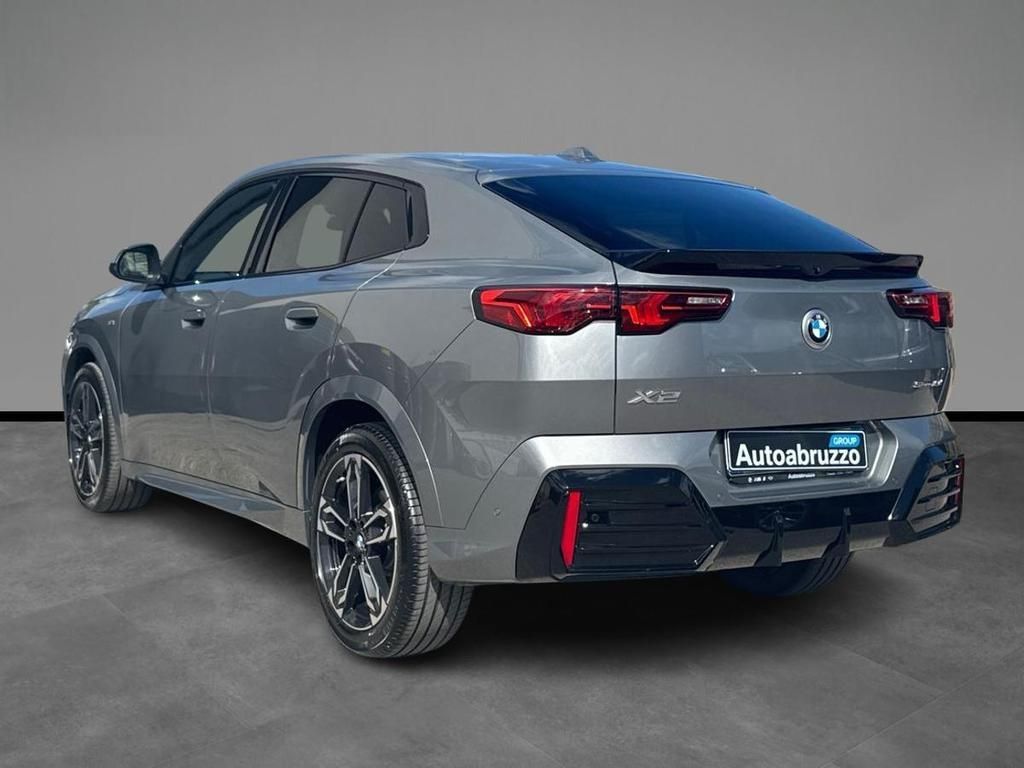 BMW X2 18 d MSport sDrive imagem 3