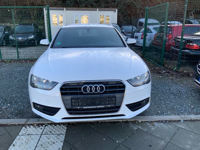 Audi A4 2.0 TDI 130kW Schaltgetriebe Navigation Kombi