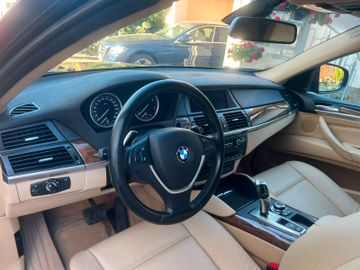 BMW X6 - 10