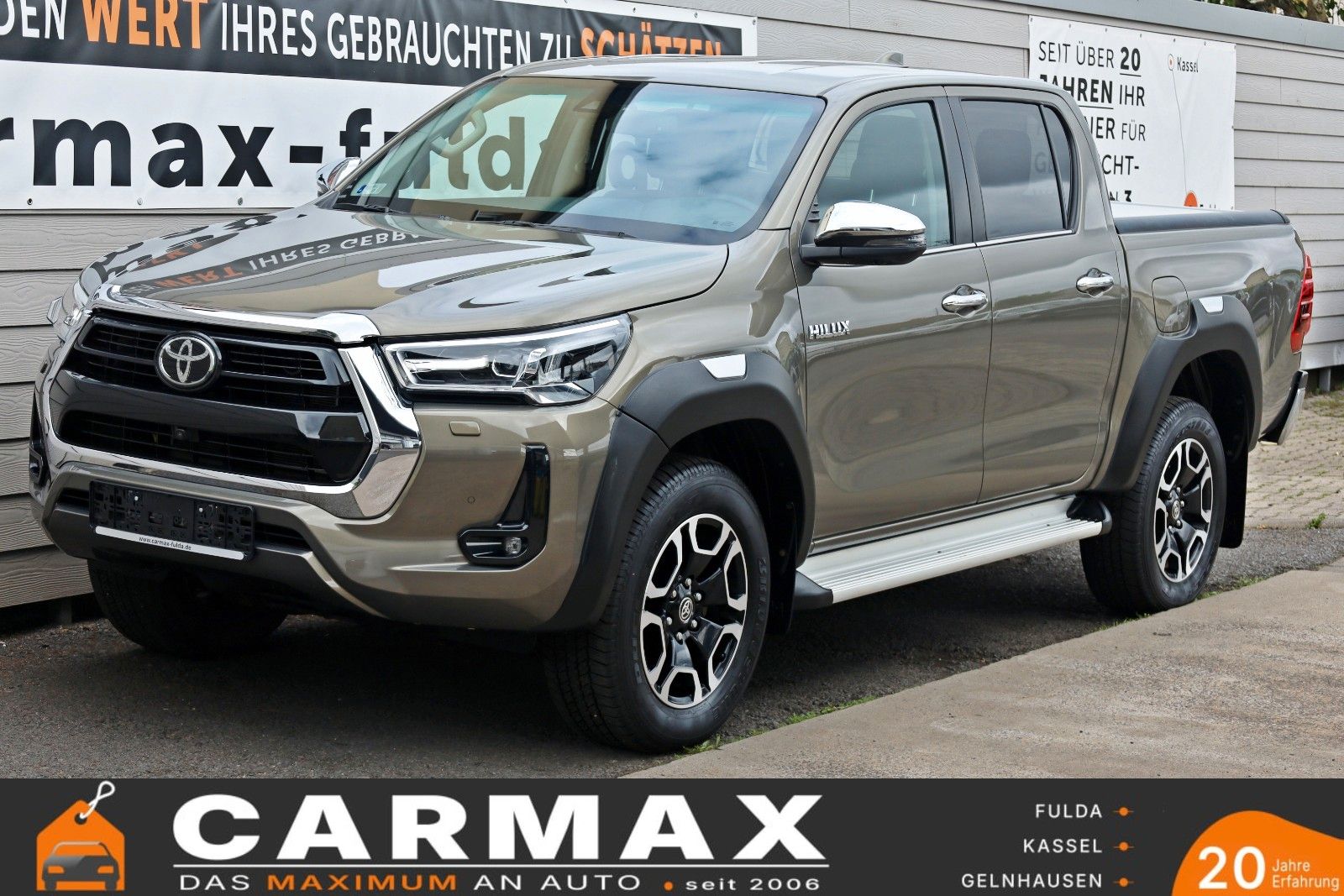 Fahrzeugabbildung Toyota Hilux 2.8 D-4D Executive, CarPlay, Kamera, Rollo