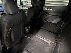 Fahrzeugabbildung BMW 218i Active Tourer M Sport --AHK/HiFi/HeadUp/ACC