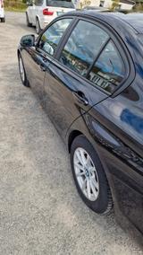BMW 320i xDrive Advantage Advantage - BMW 320: Xdrive