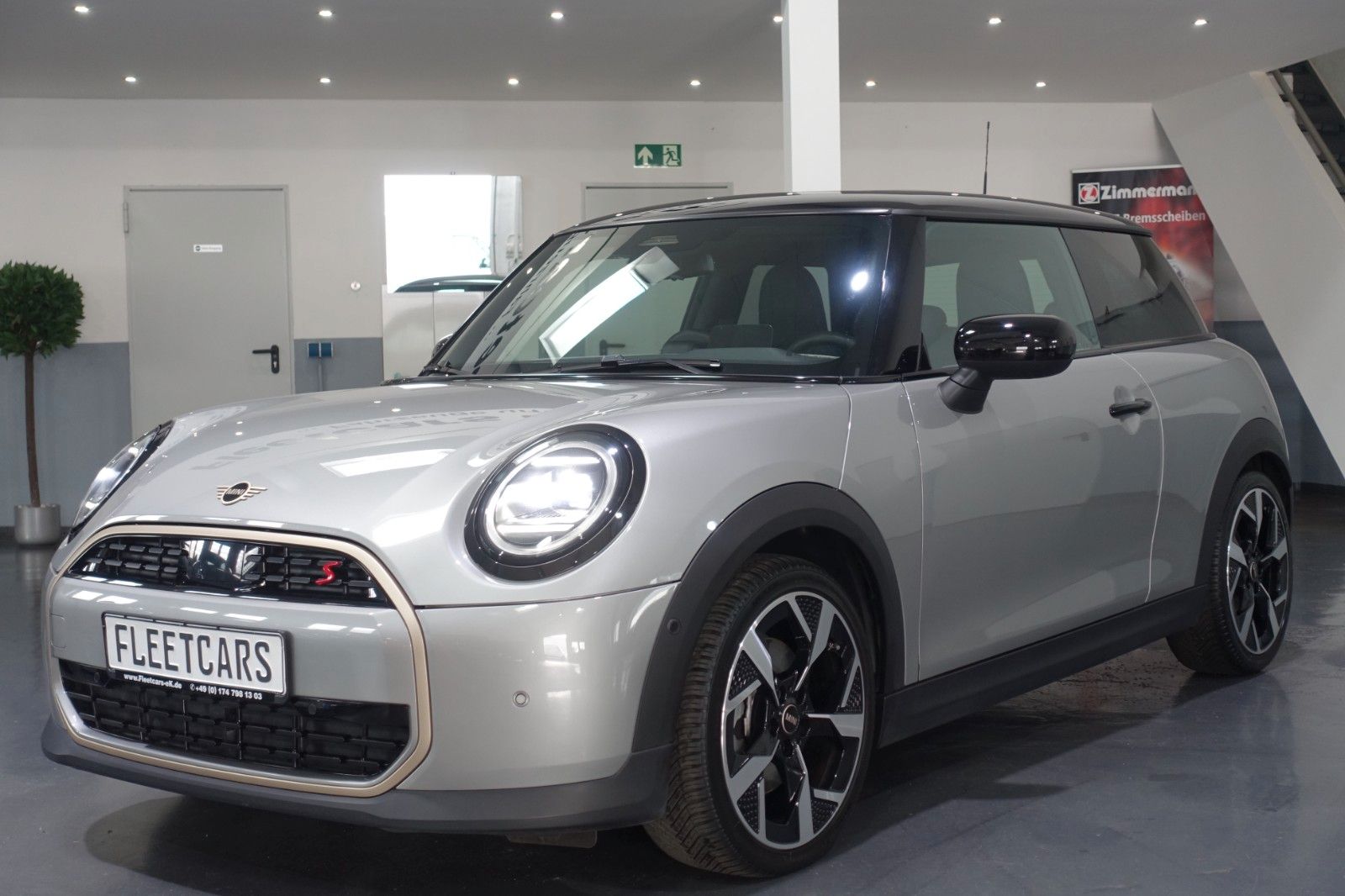 MINI Cooper S Favoured Trim | PANORAMA | LEDER | 18"