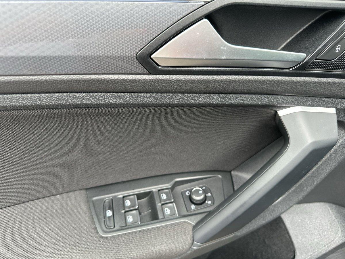 Volkswagen Tiguan ACTIVE 1.5 TSI LED+NAVI+DAB+KLIMA+KAMERA, миниатюра 20