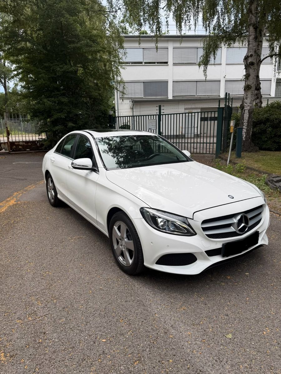 MERCEDES-BENZ C-Klasse c200d 4MATIC Scheckheft 1.Hand