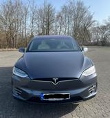 Tesla Model X Long Range AWD  - graue Tesla Model X