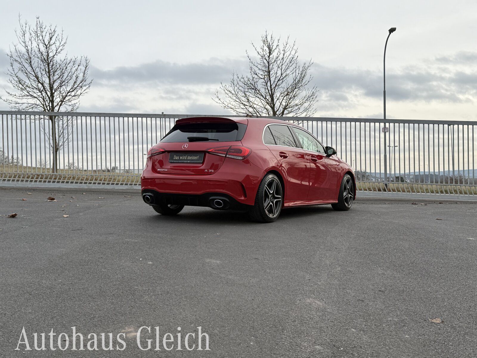 Fahrzeugabbildung Mercedes-Benz AMG A 35 4Matic (EURO 6d-TEMP) Navi/Pano.-Dach