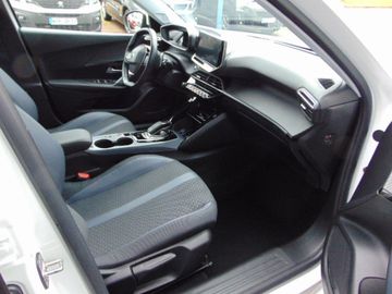 Bild 9 Peugeot 2008 Allure