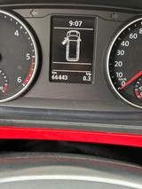 Volkswagen T6 California Beach - rote Volkswagen T6 California