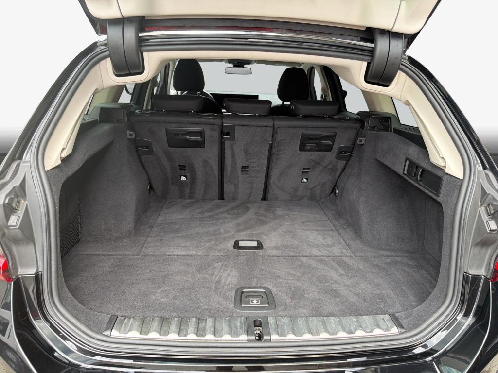 BMW 318 i Touring Aut. *NAVI*SHZ*, миниатюра 8