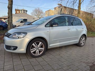 Volkswagen Golf - 5