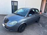 Lancia LANCIA Ypsilon 1.2 Argento 5 posti - Lancia Ypsilon aus 2009