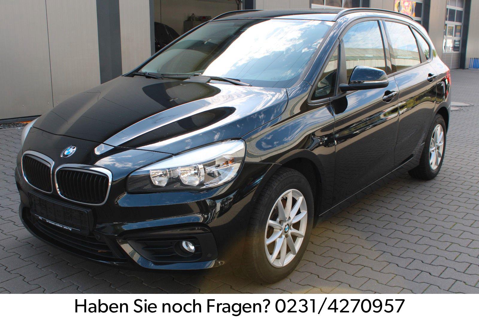 BMW 220d Active Tourer Navi/Panorama/SHZ/PDC