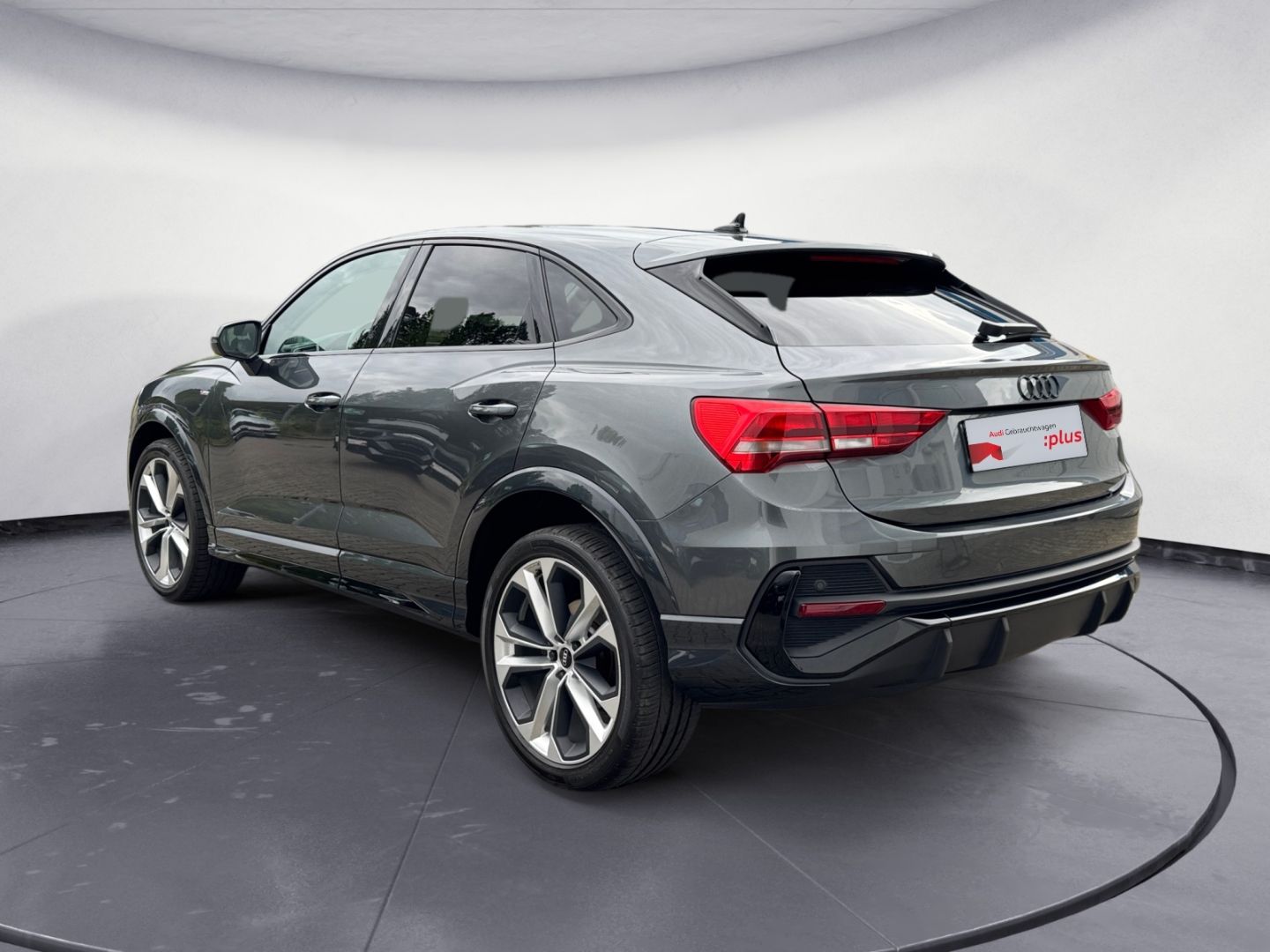 Audi Q3 Sportback S line 35 TDI S tronic STHZ/NAVI/AH foto 3