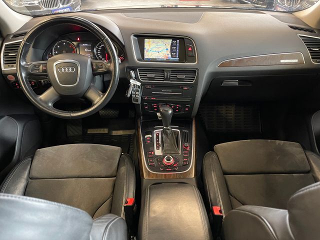 Audi Q5 3.0 TDI  quattro *AHK*NAVI*PANO*ALCANTARA*