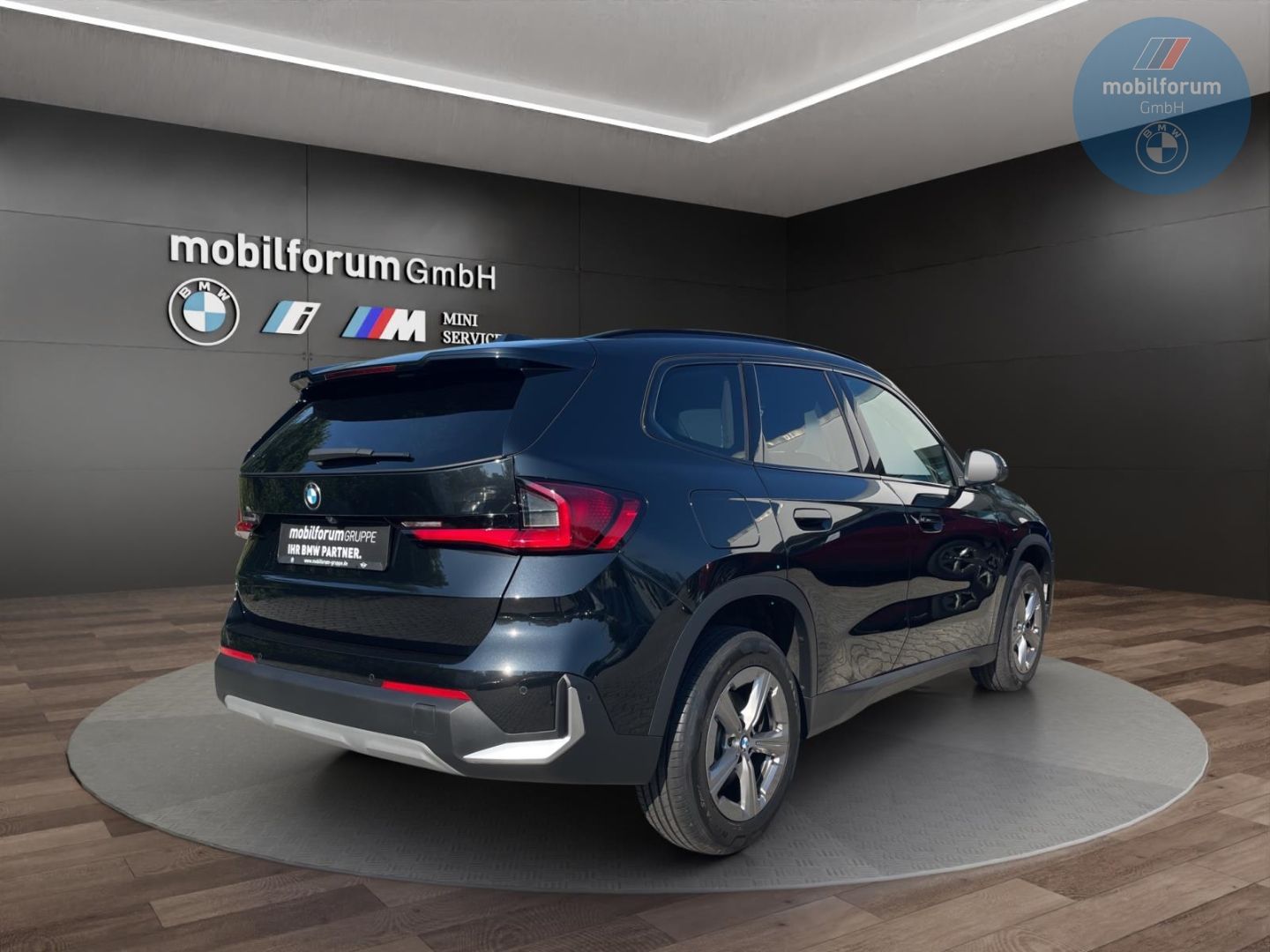 BMW X1 xDrive23d AHK DriveAss HUD 360Kamera ACC foto 3
