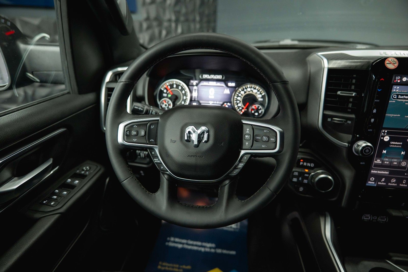 Fahrzeugabbildung Dodge RAM 3.0 MY 25 TWIN TURBO BLACK EDITION *LED*ACC*