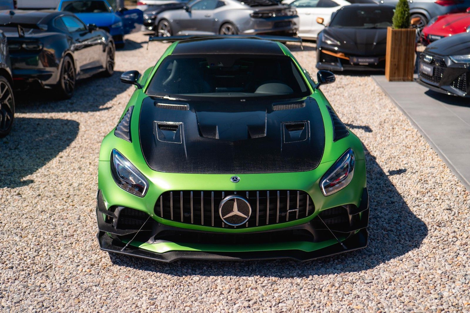 Fahrzeugabbildung Mercedes-Benz AMG GT R Coupe TIKT Performance | 750PS | Carbon