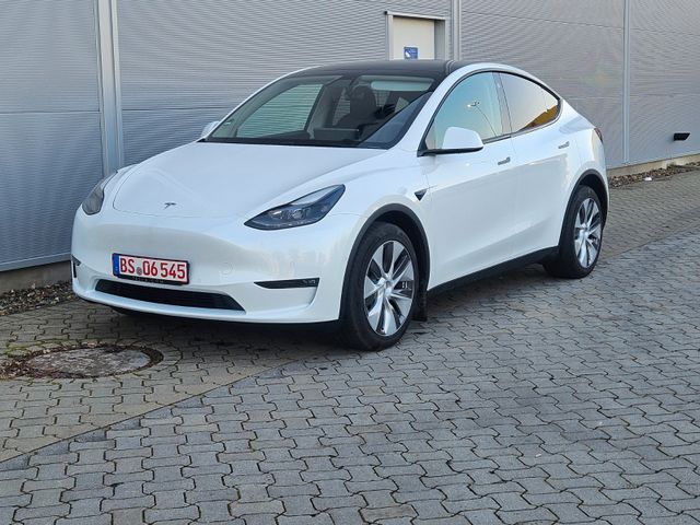 Tesla Model Y Long Range Dual AWD