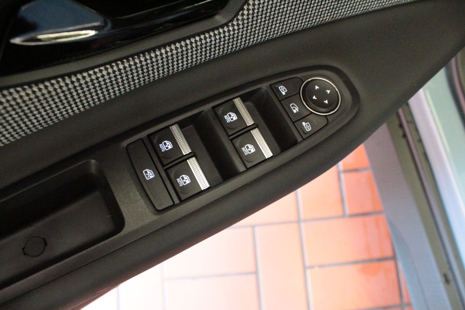 Fahrzeugabbildung Renault R 4 150 Comfort Range Iconic *Vollausstattung*