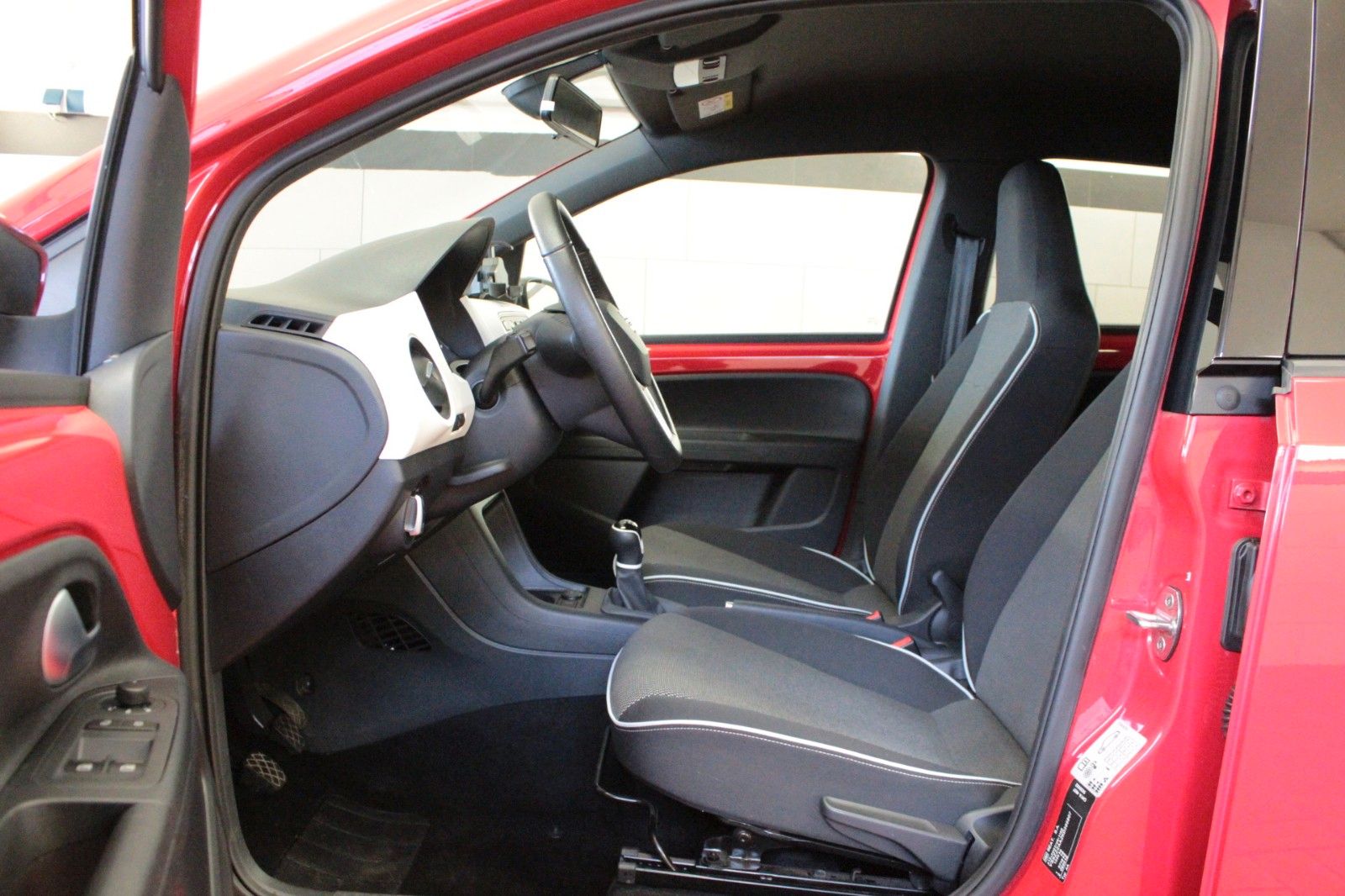 Fahrzeugabbildung SEAT Mii 1.0 Chic   5 türig  *Sitzheizung