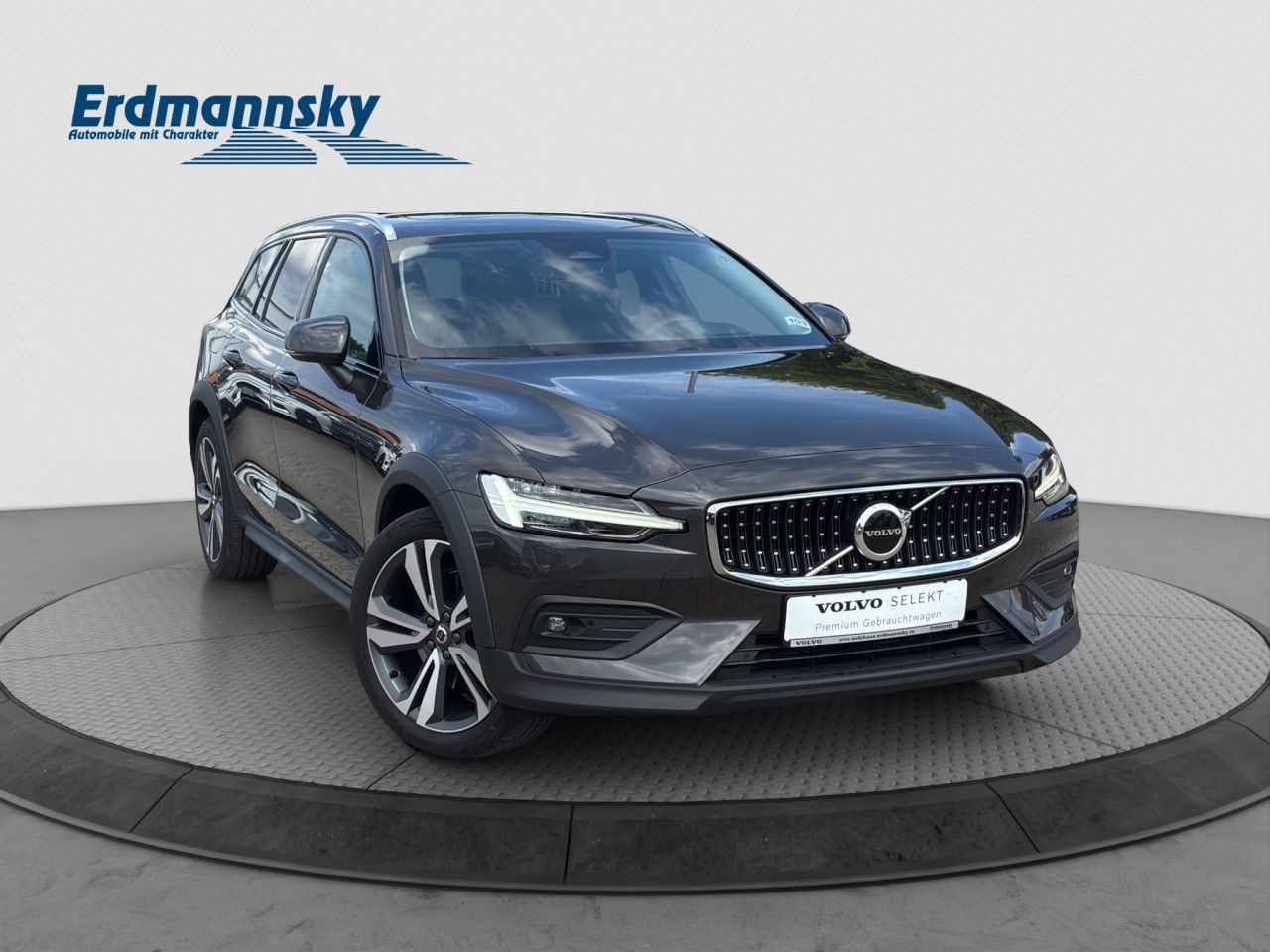 Volvo V60 B4 Cross Country Ultimate AWD/AHK/Pano/StHz foto 3