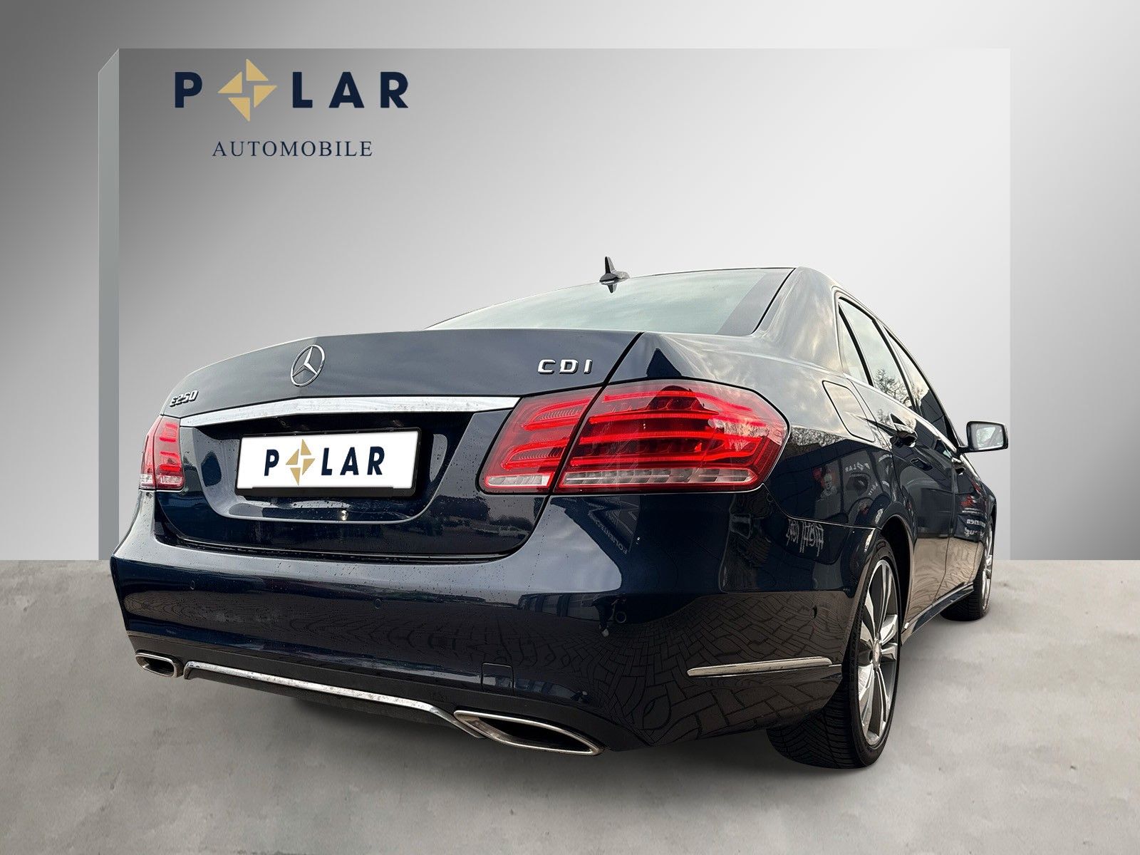 Fahrzeugabbildung Mercedes-Benz E 250 *Panorama*Kamera*Vollleder*LED*Ambiente