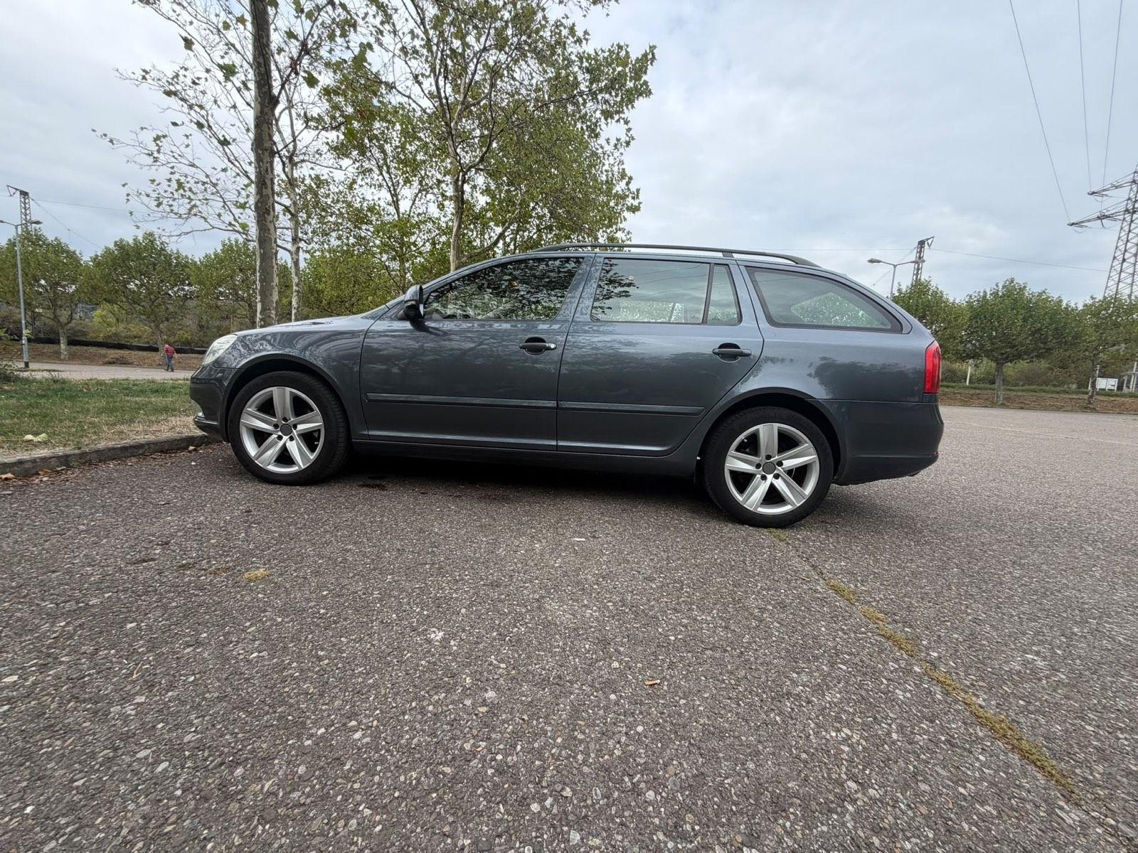 Skoda Octavia 2009 — photo 6