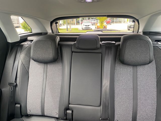3008 1.2 Allure KLIMA PDC SHZ RÜCKFAHRKAMERA
