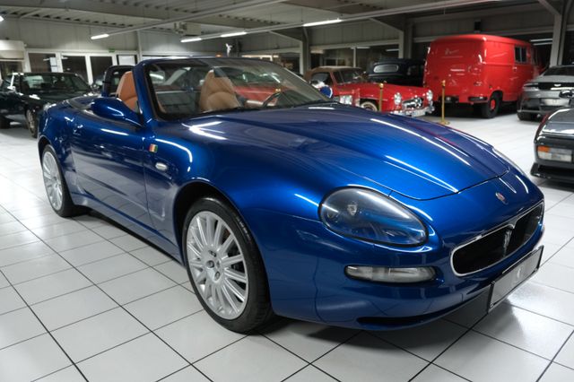 Fahrzeugabbildung Maserati Spyder Cambiocorsa/Tolle Farbgebung