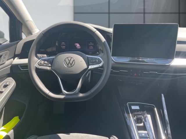 Golf VIII Variant 1.5 eTSI Style *DSG*AHK*MATRIX