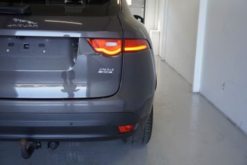Jaguar F-Pace - 10