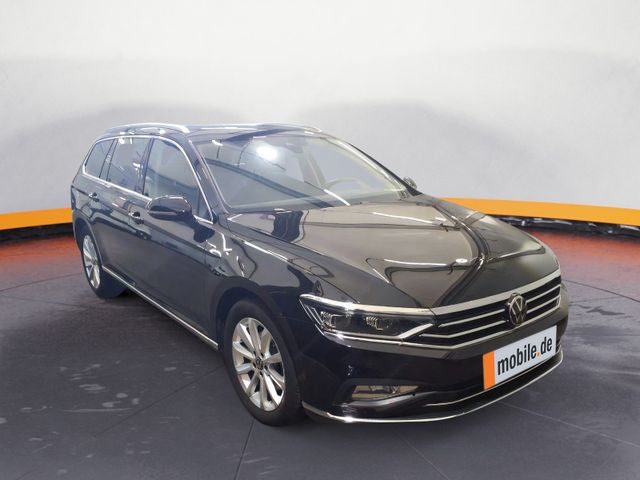 Volkswagen Passat Variant Elegance 2,0 l TDI DSG AHK ACC BT