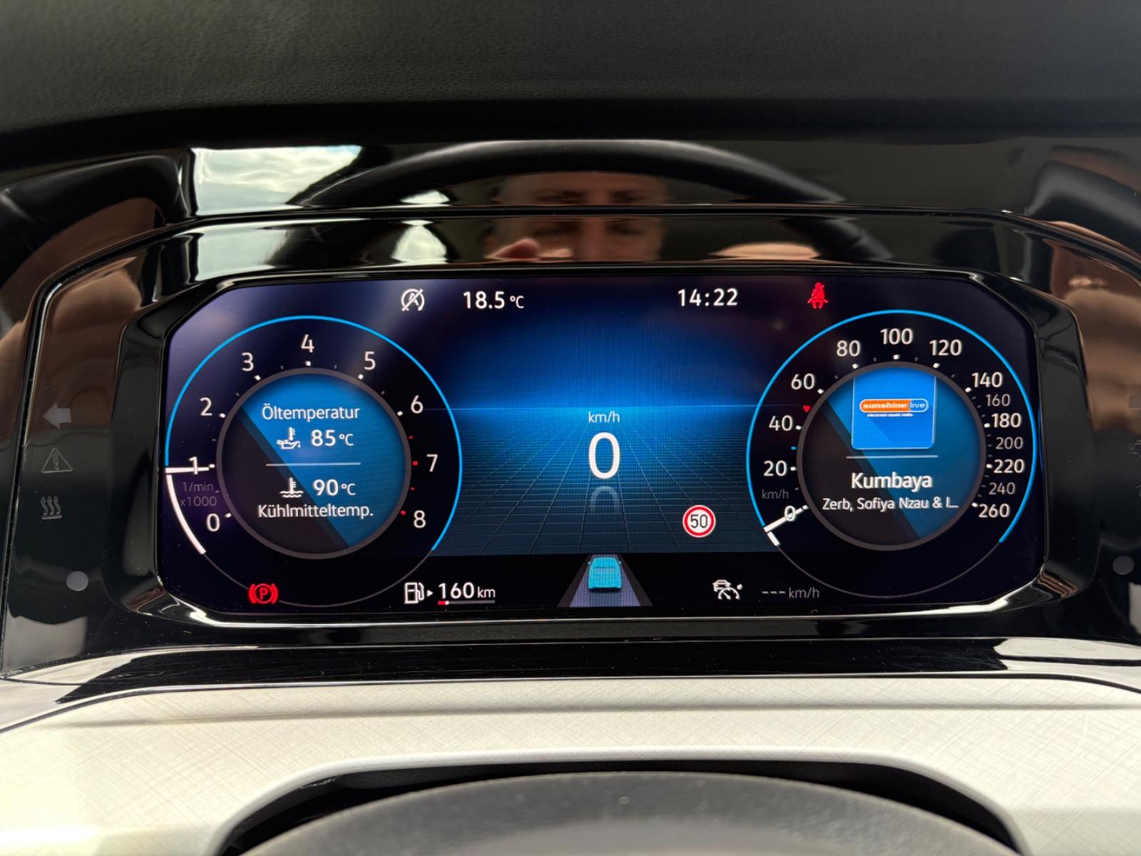 Volkswagen Golf VIII Life LED Navi AppConnect ACC SHZ, миниатюра 19