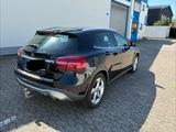 Mercedes-Benz GLA 200 - - Mercedes-Benz GLA-Klasse von privat