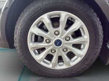 Ford Tourneo Custom - 12