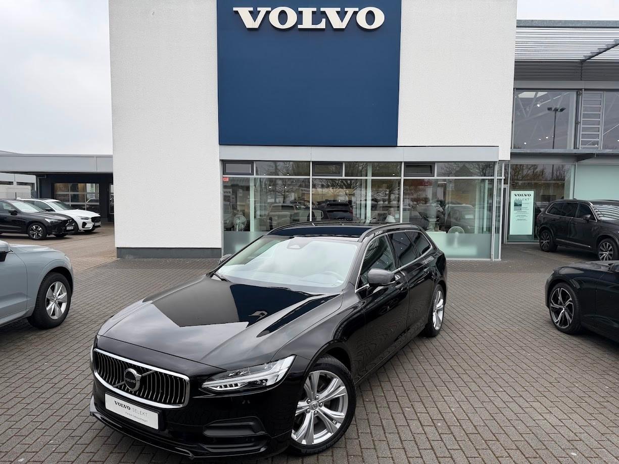 Volvo V90 B4 Kombi Momentum Pro