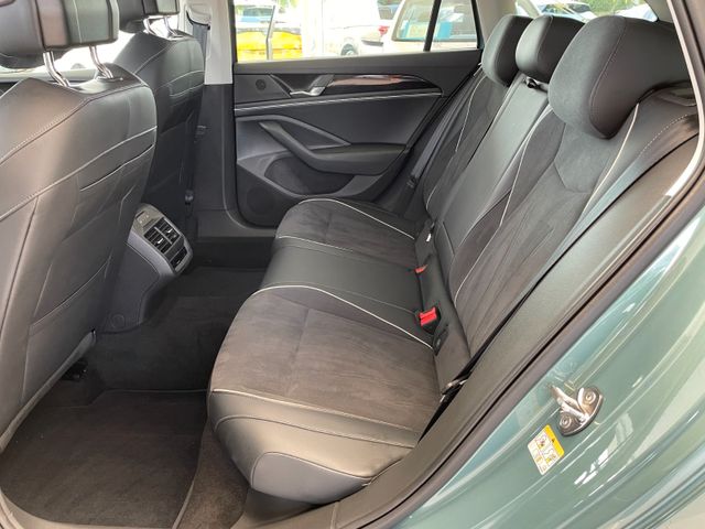 Foto Nummer 10: VW Passat Variant