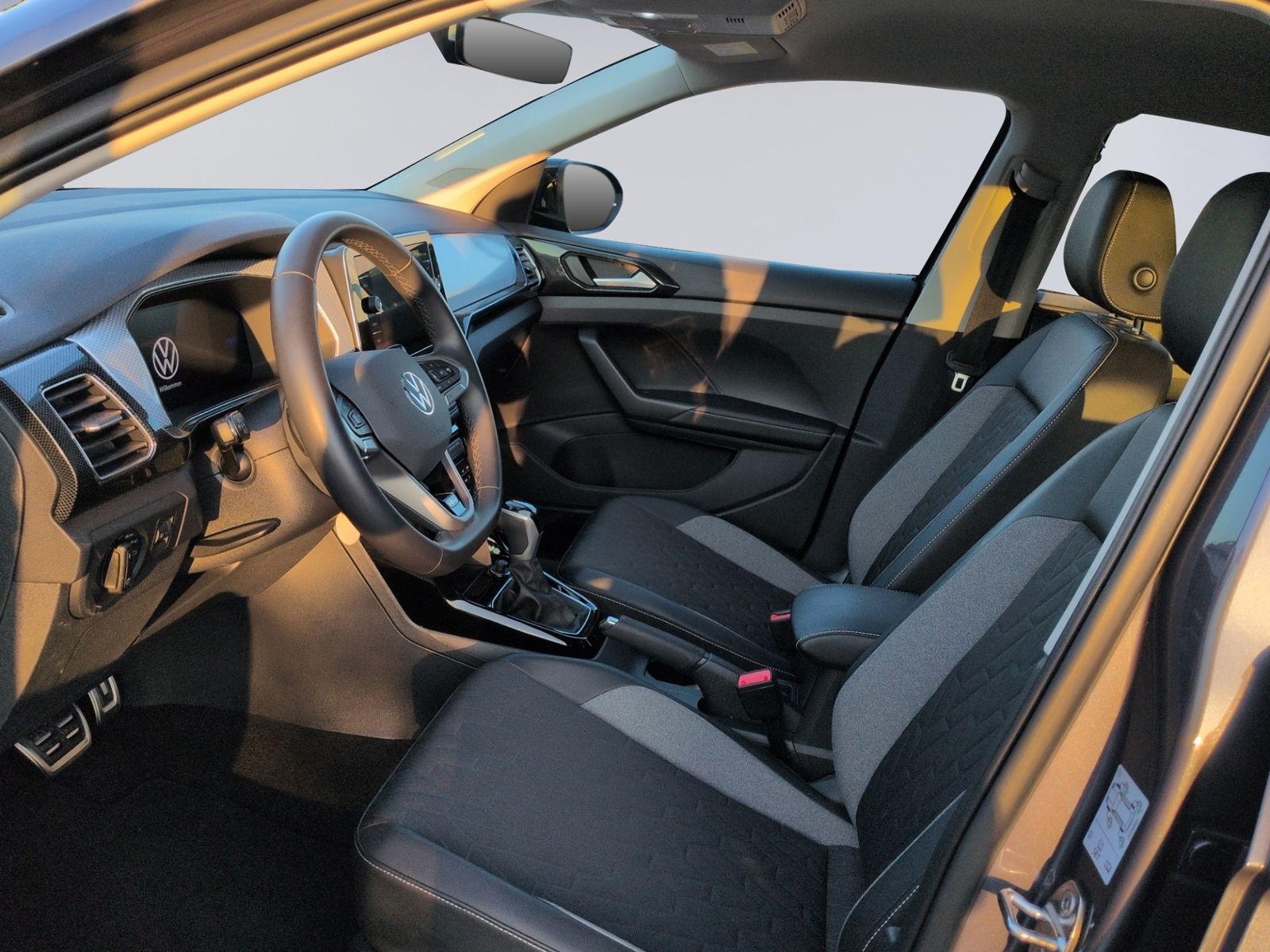 T-Cross 1.0 TSI DSG Goal ACC+NAVI+LED+APP+SHZ+