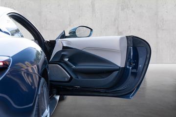 2020 Ferrari ROMA — миниатюра 17