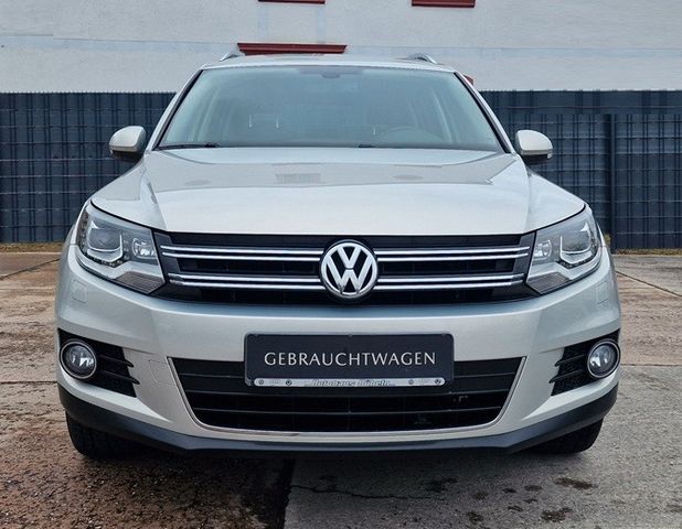 Volkswagen Tiguan Sport & Style 4Motion/Xenon/Alcantara