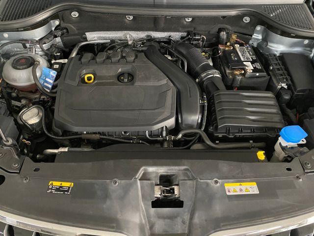 Karoq Style 1.5 TSI AHK+NAVI+KAMERA