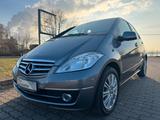 Mercedes-Benz A 180 ELEGANCE BlueEFFICIENCY - Mercedes-Benz A 180: Elegance