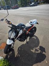 KTM Duke 125