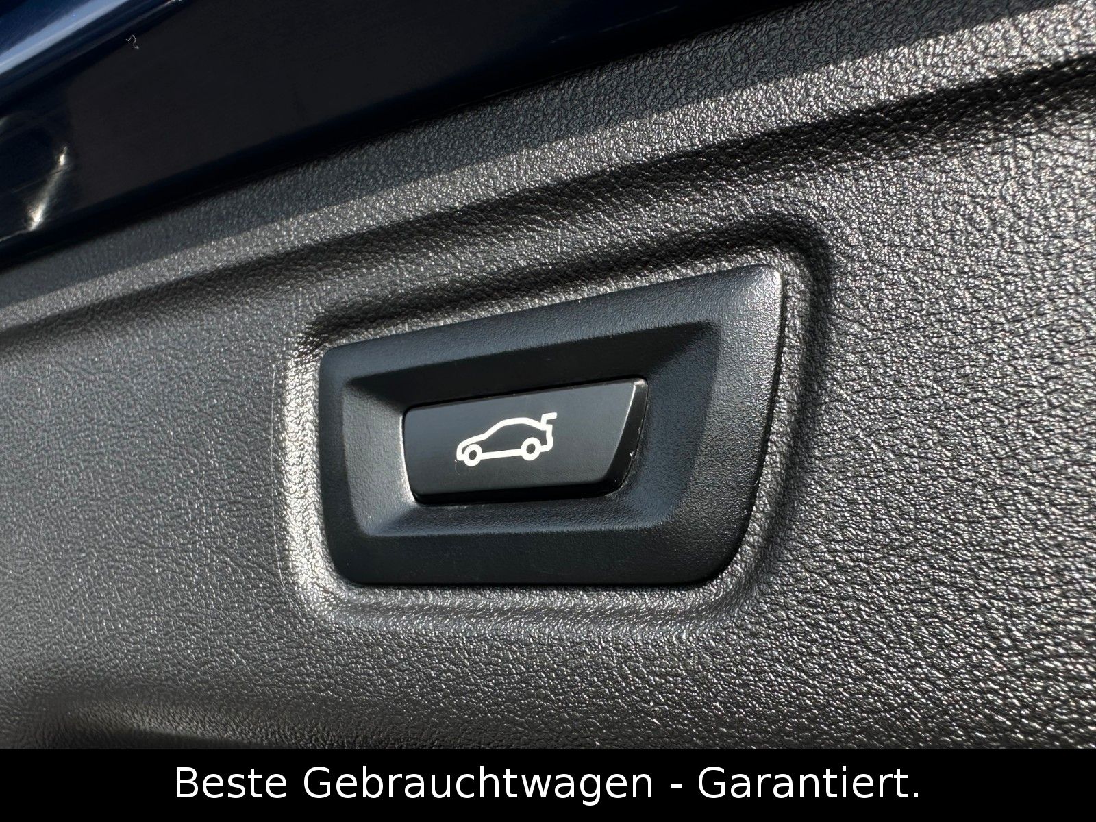 BMW 320i Touring M Sport Auto * PANORAMA * NAVI *TOP foto 23