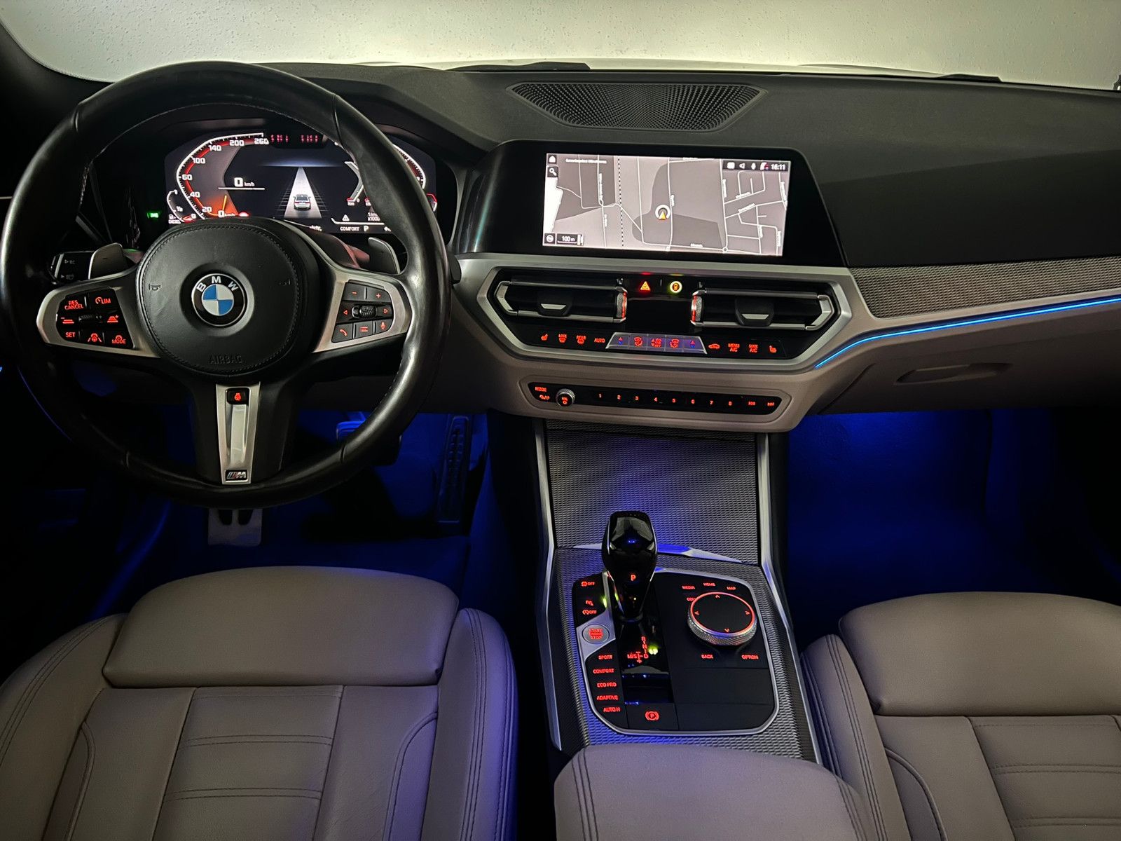 Fahrzeugabbildung BMW 330 d Lim. M SPORT/LASER/H&K/HuD/ACC/eGSD/LIVE