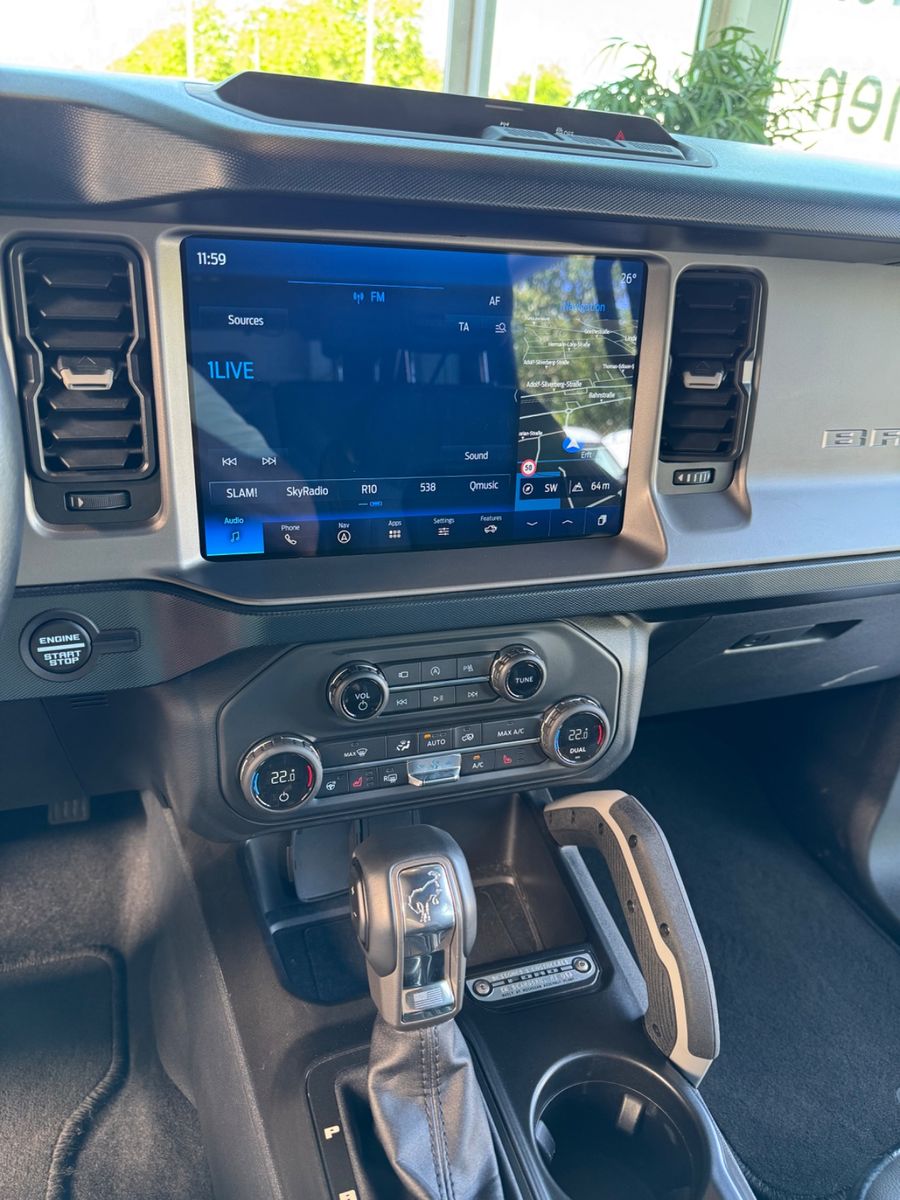 Fahrzeugabbildung Ford Bronco TG1 Outer Banks 4x4
