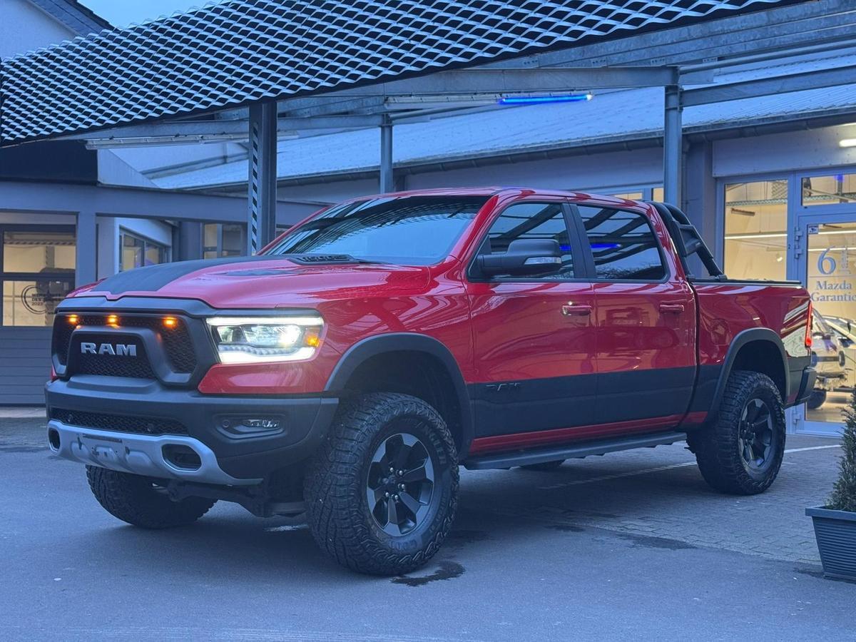 Dodge RAM 1500 Rebel- Gasanlage, Luftfahrwerk, Bodylif