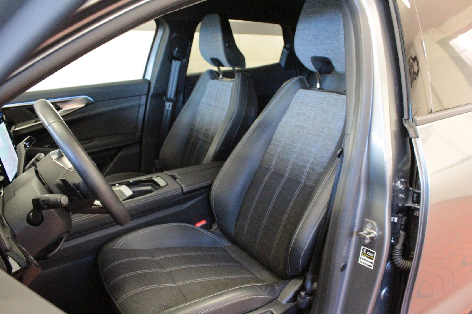 Fahrzeugabbildung Renault Austral Mild Hybrid 160 Techno Automatik*15146*